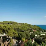 Front Sant Pol Apartment