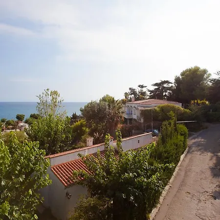 Apartment Front Sant Pol